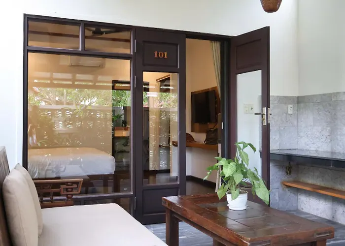 An Bang Beach Villa